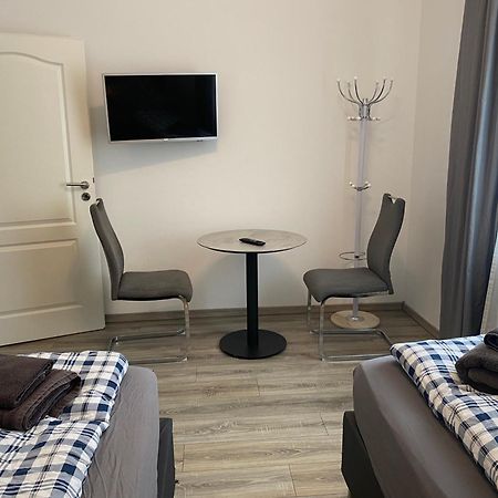 Apartments - Free Parking - Wifi - Kitchen เอสเซน ภายนอก รูปภาพ