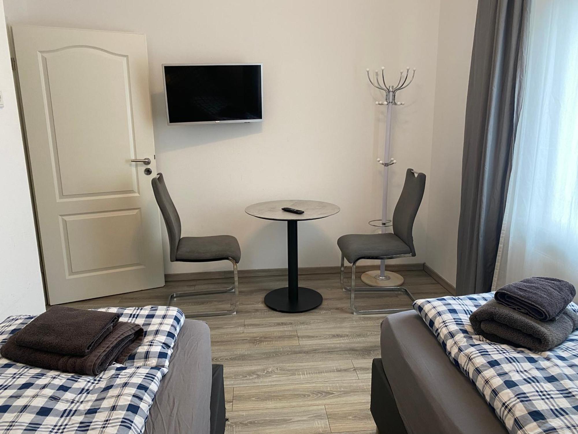 Apartments - Free Parking - Wifi - Kitchen เอสเซน ภายนอก รูปภาพ